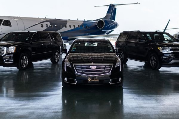 DFW Black Limo chauffeured vehicle